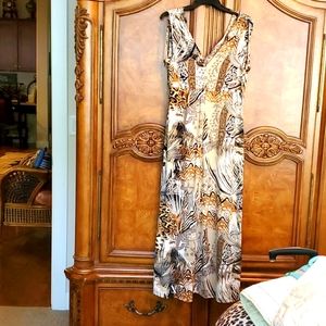 Animal print long Beach Dress  sz M cute stunning